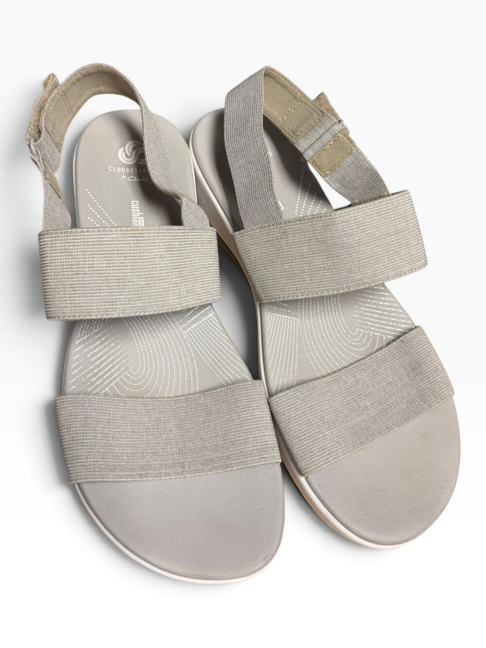 Clarks Cloudsteppers Sandals Light Gray Elastic Strap Comfortable